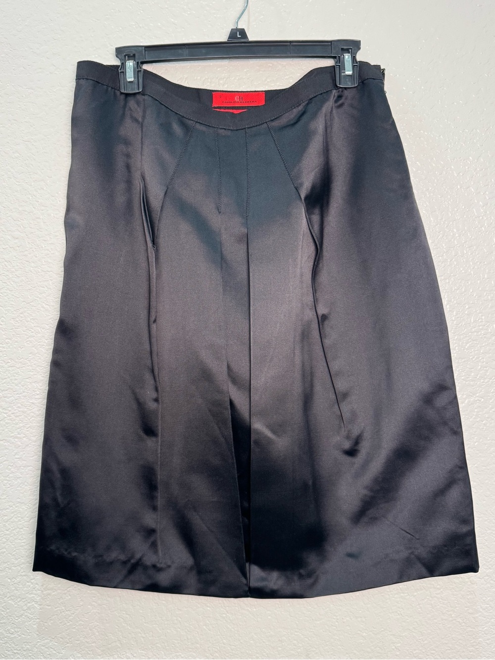 CH Carolina Herrera Black Satin A-Line Skirt Women 12 Red Lining Midi Formal